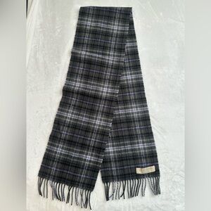 Lochcarron of Scotland Gray and Purple Wool Scarf. 100% lambswool